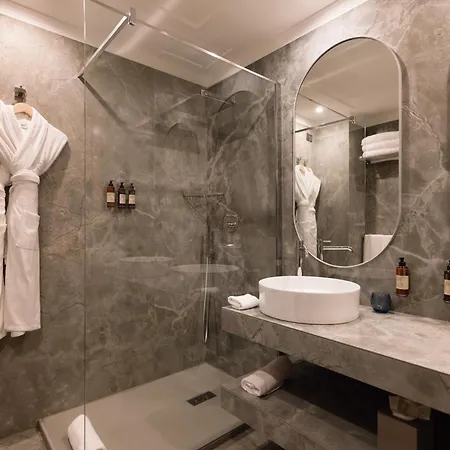 Mazzarò Sea Palace - Vretreats Taormina