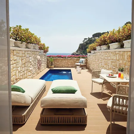 Mazzaro Sea Palace - The Leading Of The World