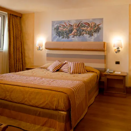 Mazzaro Sea Palace - The Leading Of The World