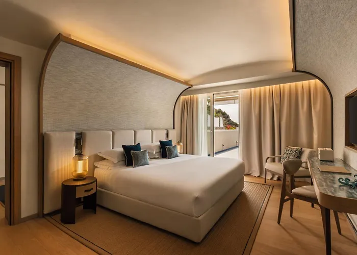 Mazzaro Sea Palace - The Leading Of The World טאורמינה